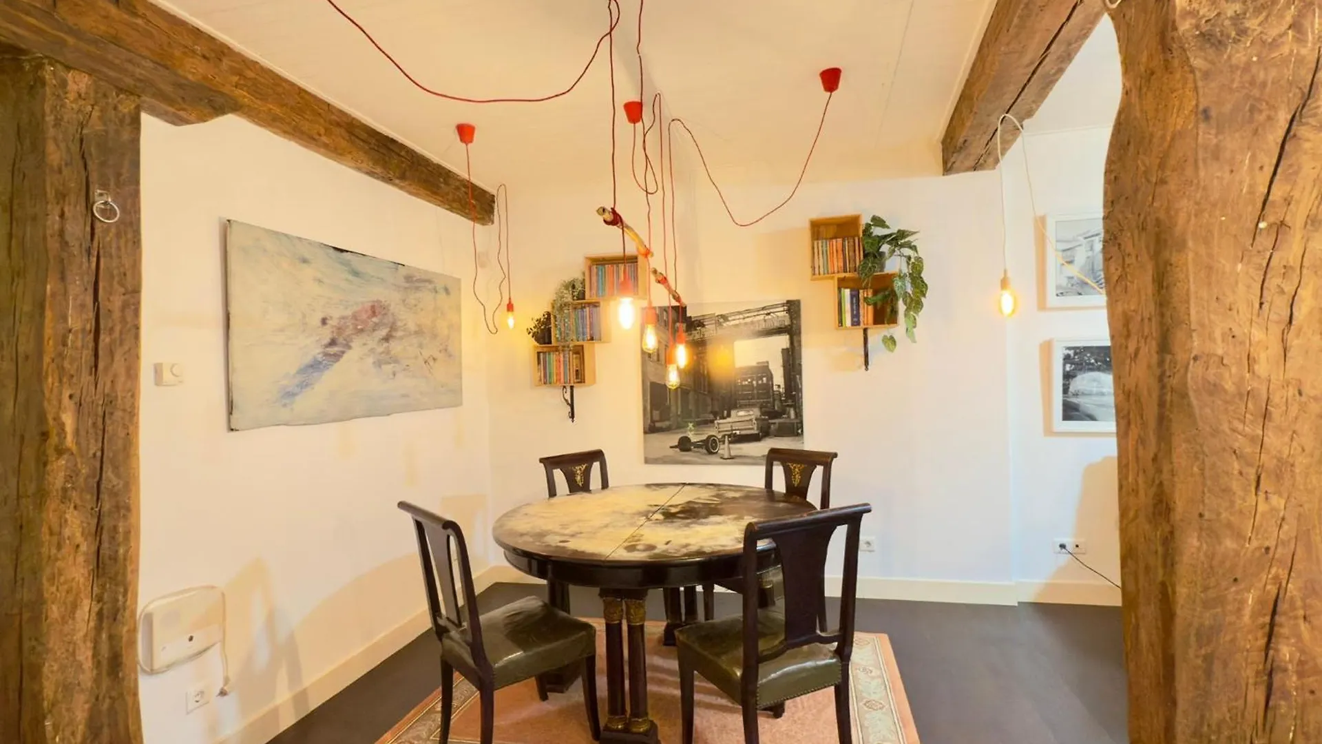Arte Y Diseno Junto Al Casco Viejo De Bilbao 아파트